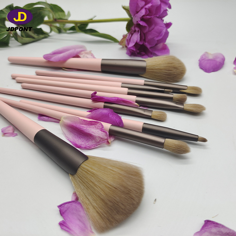 2022 Amazon Best Seller BS-MALL Rose Gold Synthetic Makeup Brushes 10pcs Makeup Brush Set Private Label Make Up brushes(图5)