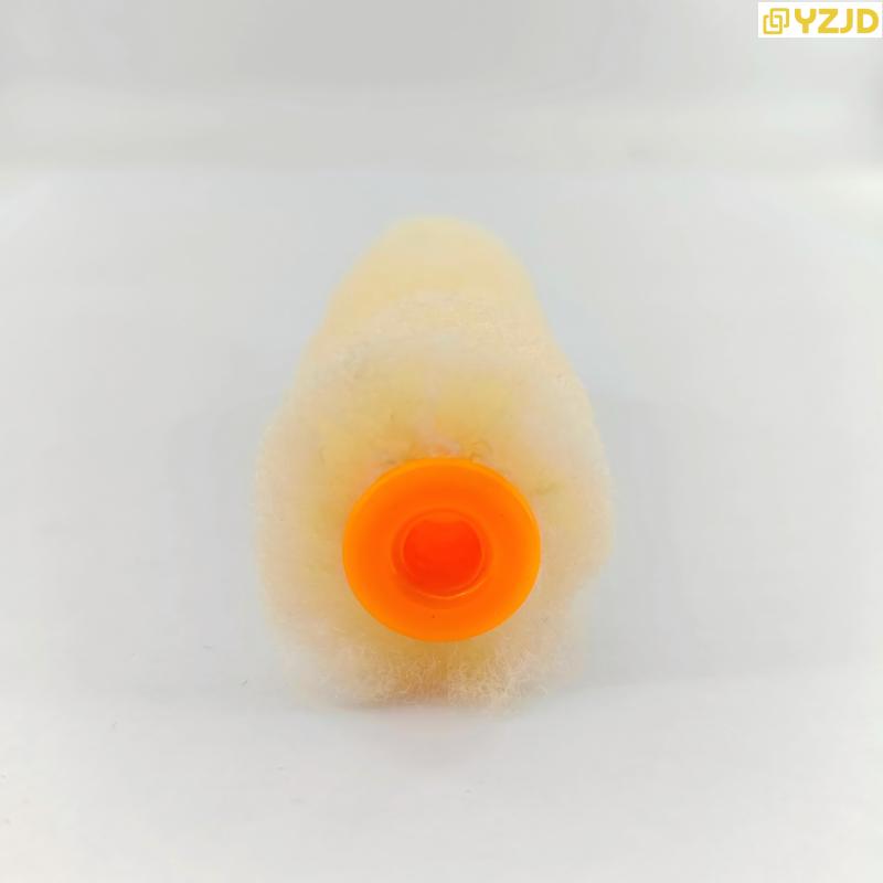 Paint Roller Fabric Showdown: Microfiber vs Polyester vs Nylon — JDR Rollers Put Under the Microscope(图3) Paint Roller Fabric Showdown: Microfiber vs Polyester vs Nylon — JDR Rollers Put Under the Microscope(图3)